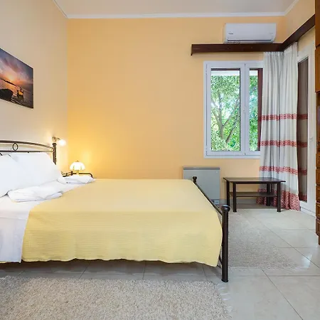 Niki House Apartment *